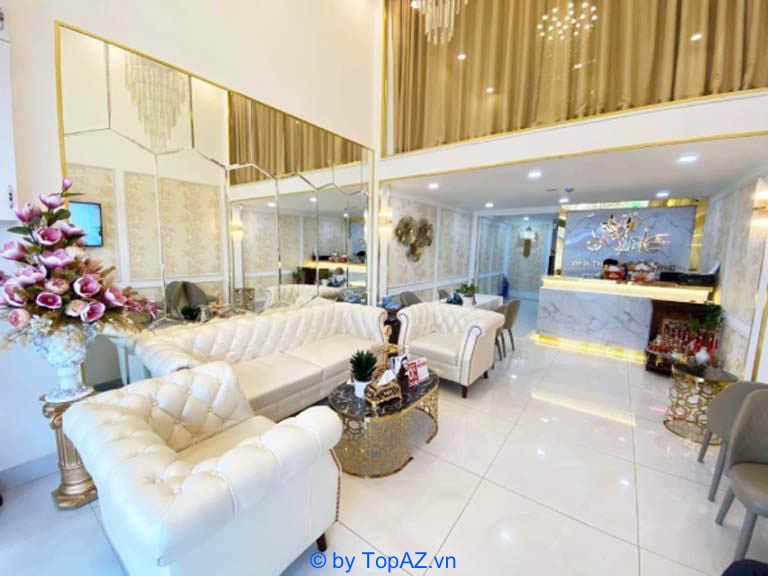 thẩm mỹ viện treo ngực sa trễ tại TPHCM