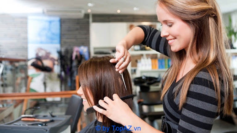 TOP 10 địa chỉ cắt tóc nữ đẹp ở TPHCM được chị em Review tốt