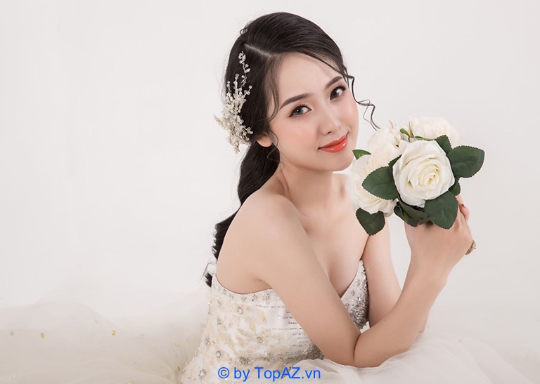 Top 10 địa chỉ trang điểm cô dâu tại TPHCM: đẹp & đánh giá tốt