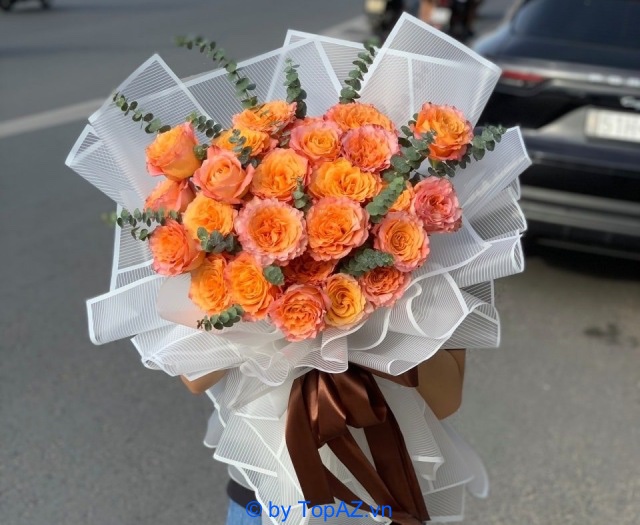 shop hoa tươi Sài Gòn Follow