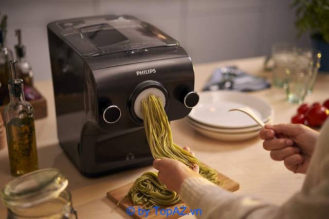 Philips HR2382/15 có thiết kế tinh tế và nhỏ gọn, trở thành một điểm nhấn đặc biệt và thú vị cho không gian bếp của gia đình