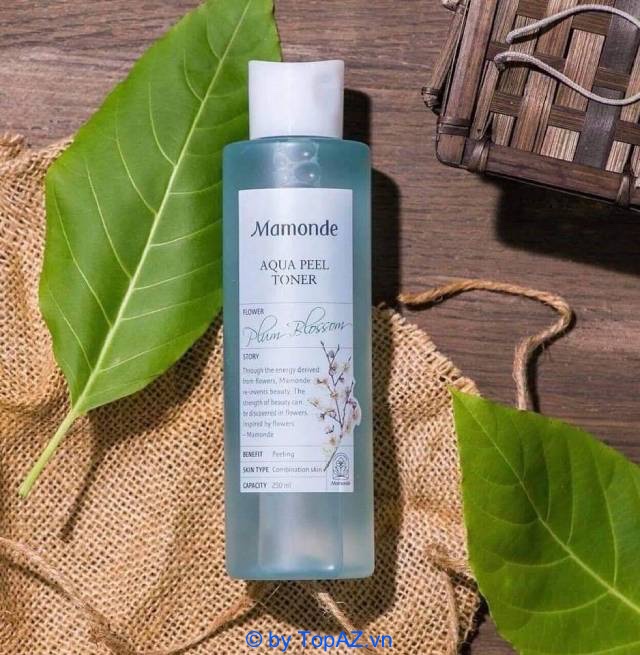 Mamonde Aqua Peel Toner giúp làm sạch các tế bào chết và bụi bẩn dư thừa tích tụ trên da, mang đến cho bạn làn da ẩm mịn