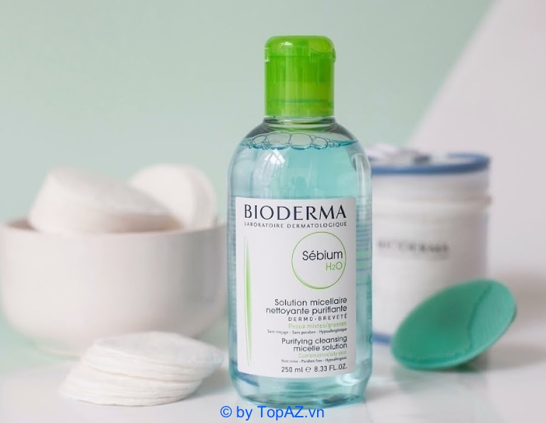 Bioderma Sébium H2O nắp xanh là dòng tẩy trang dành riêng cho người có da dầu, da hỗn hợp