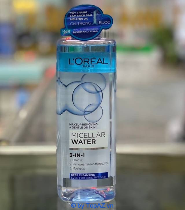 L'Oreal Micellar Water 3-in-1 Deep Cleansing Even For Sensitive Skin giúp làm sạch, tẩy trang, dưỡng mềm da và giữ ẩm