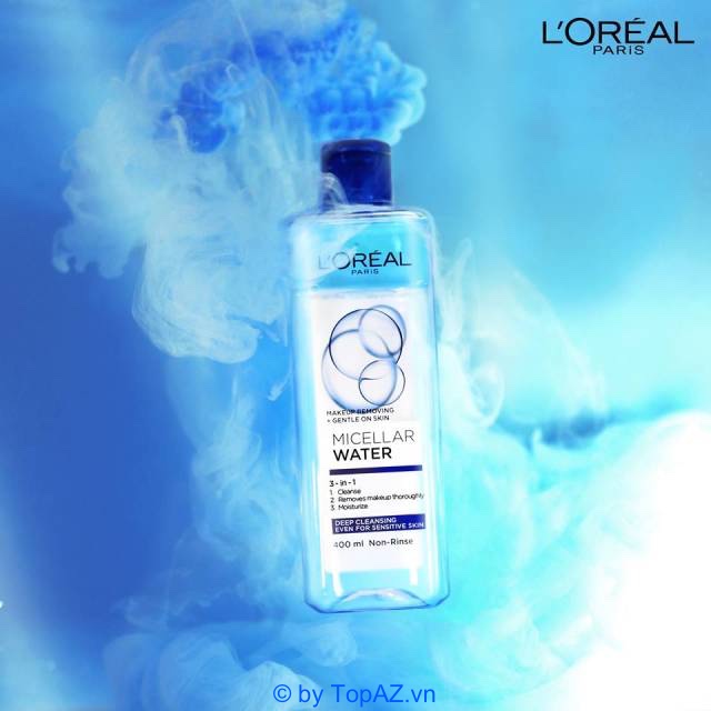 L'Oreal Paris 3-in-1 Micellar Water Deep Cleansing Even For Sensitive Skin giúp tẩy trang, dưỡng mềm da, giữ ẩm và làm sạch.