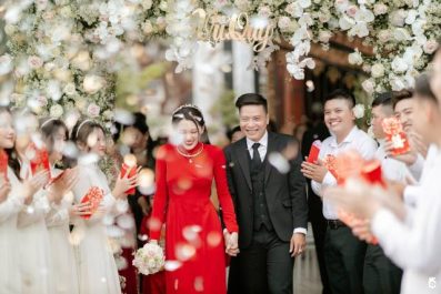 cửa hàng thuê áo dài cưới ở TPHCM