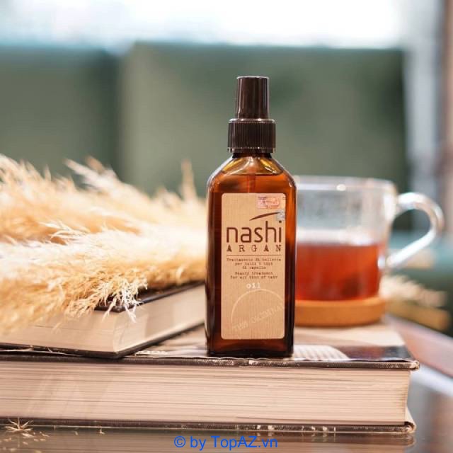 Nashi Organ Oil giúp làm mượt những lọn tóc xoăn cứng và phục hồi hiệu quả những tổn thương trên tóc