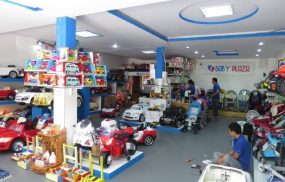 cửa hàng đồ chơi tại Hà Nội