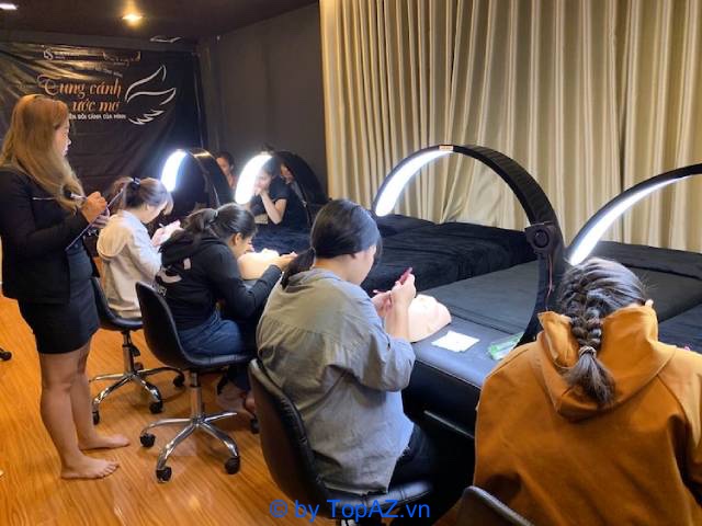 Training address for eyelash extensions in Ho Chi Minh City