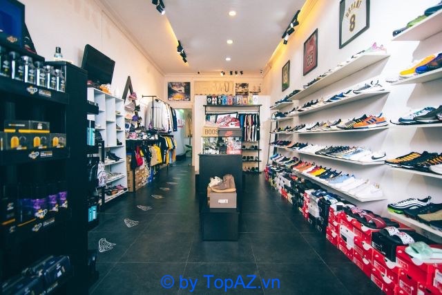 Top 10 Shop Giày Sneaker tại TPHCM đẹp và chất lượng nhất