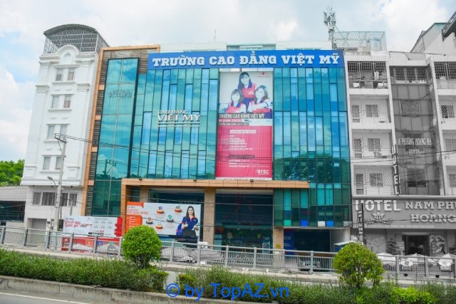 Trường cao đẳng Việt Mỹ đào tạo đa dạng các nhóm ngành nghề