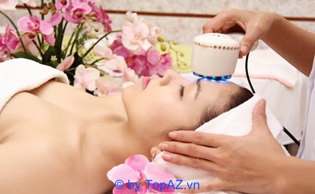 Trường dạy nghề thẩm mỹ Xinh Xinh có các khóa dạy nghề Spa - chăm sóc da và massage tại TPHCM
