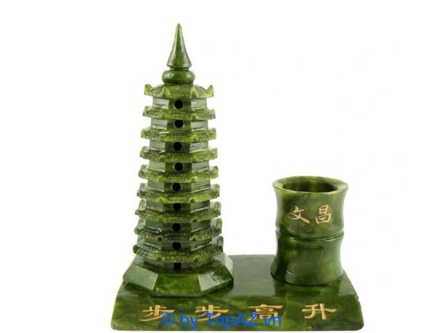 Tháp Văn Xương đá Yên Bái được Thạch Anh Việt chế tác từ đá Serpentine tự nhiên dựa trên mô hình ngôi bảo tháp