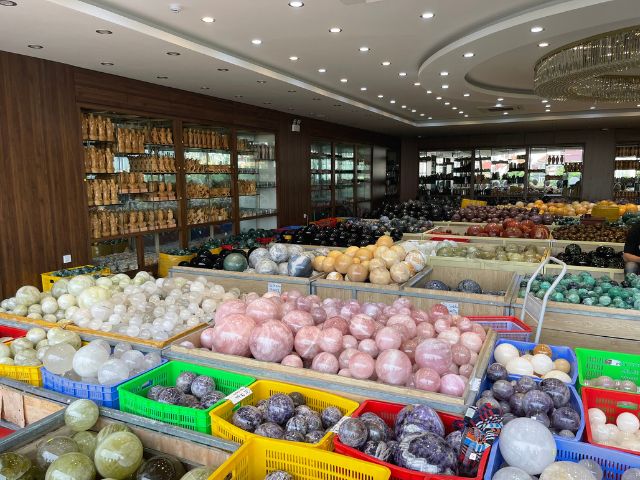 Tiêu chí đánh giá cửa hàng phong thủy chất lượng nhất tại Hà Nội.