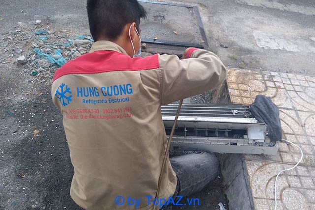 Hung Cuong Refrigeration is a reputable air conditioning cleaning service provider in District 10