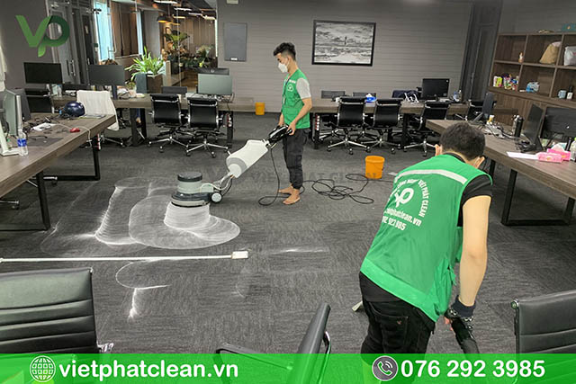 Việt Phát Clean giặt thảm văn phòng uy tín