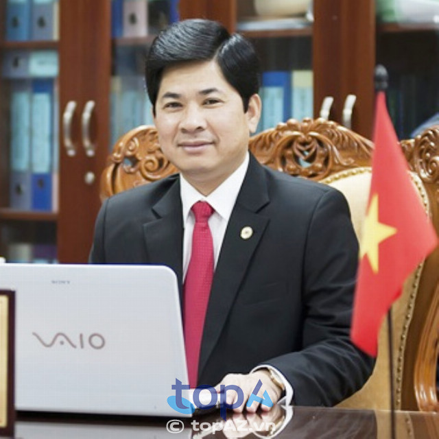 Giáo sư, Tiến sĩ Nguyễn Đức Công, bác sĩ tim mạch giỏi ở TPHCM