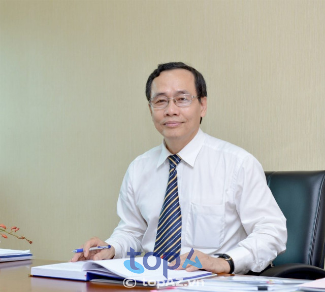 Phó Giáo sư, Tiến sĩ, Bác sĩ Trương Quang Bình bác sĩ tim mạch giỏi ở TPHCM