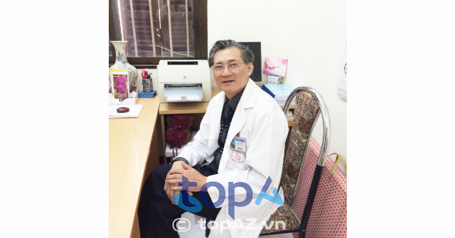 Phó Giáo sư, Tiến sĩ Trần Hữu Bình là bác sĩ chữa trầm cảm giỏi tại Hà Nội
