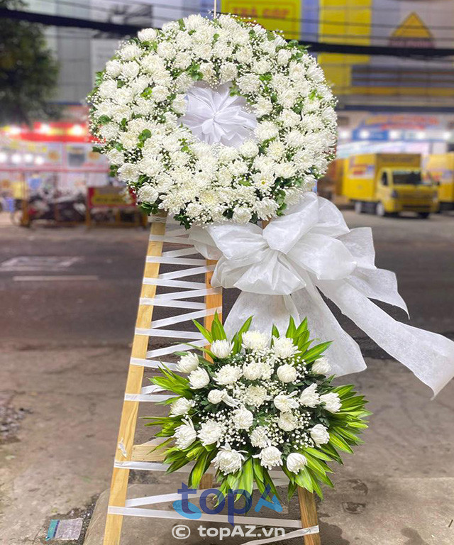 đặt vòng hoa tang lễ tại FLoLi quận Hoàn Kiếm