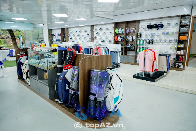 cửa hàng quần áo golf tại TPHCM