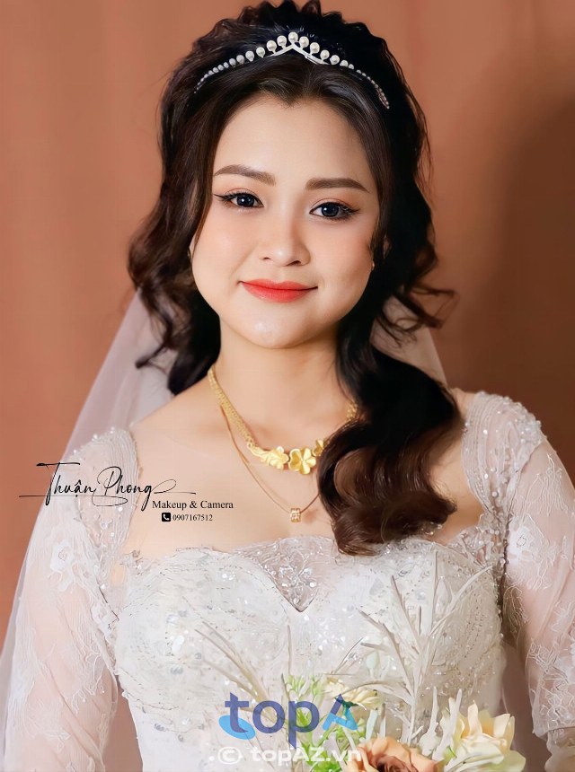 Áo Cưới Thuận Phong - Địa chỉ makeup cô dâu chuyên nghiệp ở Trần đề