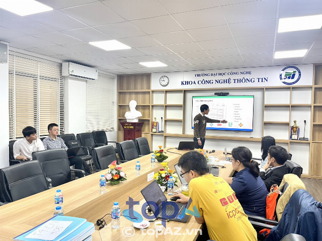 Trường đào tạo công nghệ thông tin tại Hà Nội