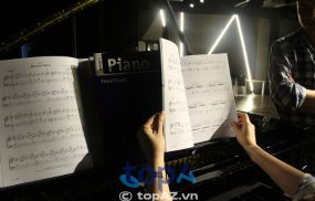 Địa chỉ dạy đàn piano Hà Nội