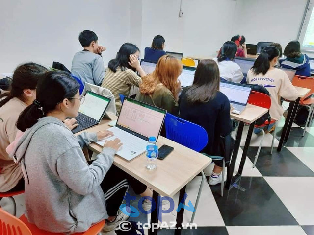 Học viện đào tạo kĩ năng dữ liệu GNV Hà Nội