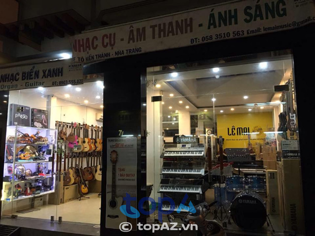 Nhạc cụ Lê Mai Nha Trang