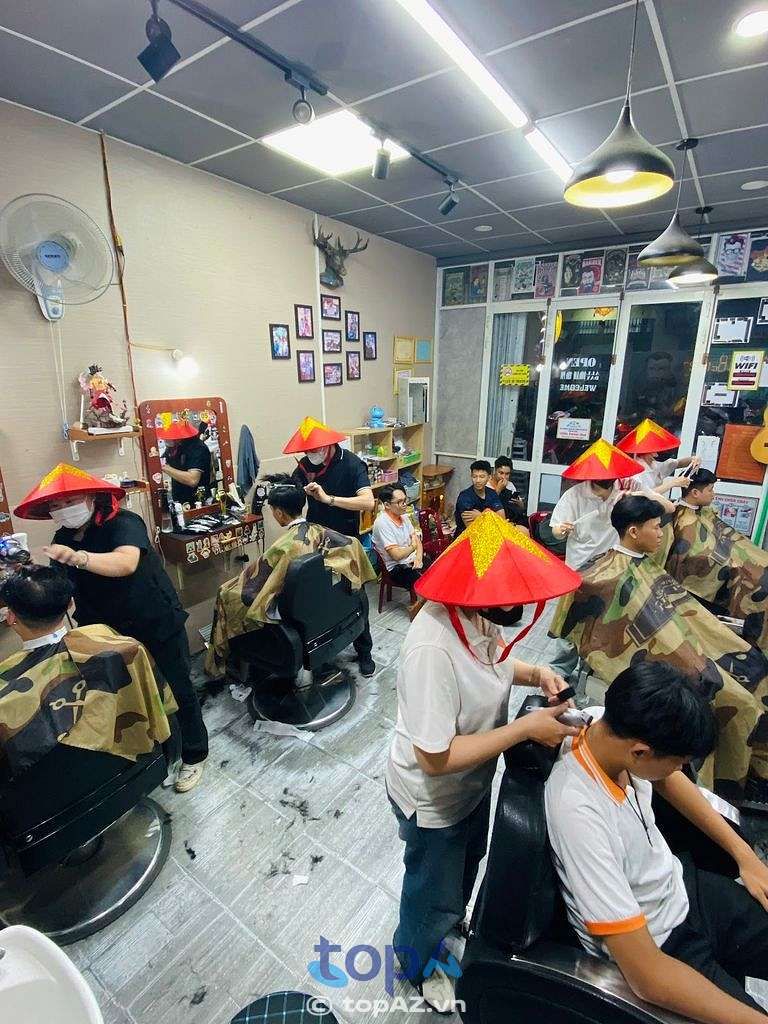 1990s Barber shop