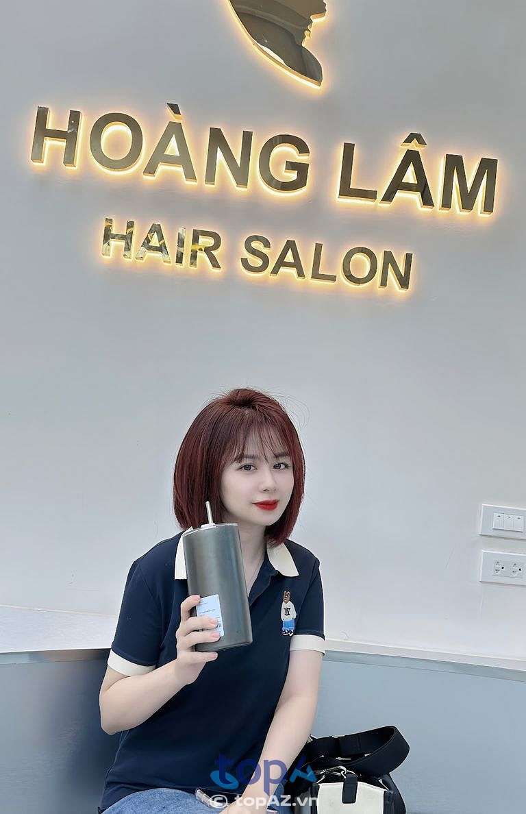 Salon tóc Hoàng Lâm