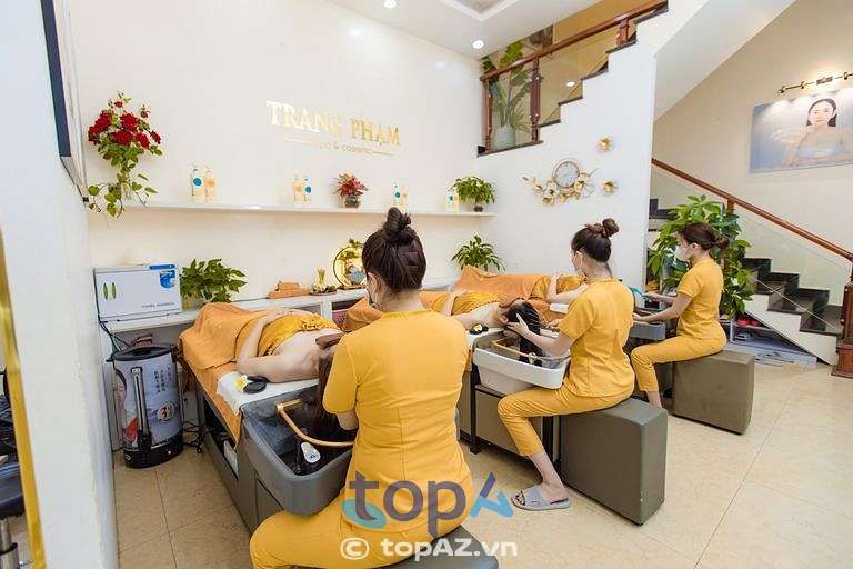 Trang Phạm Spa, Lào Cai