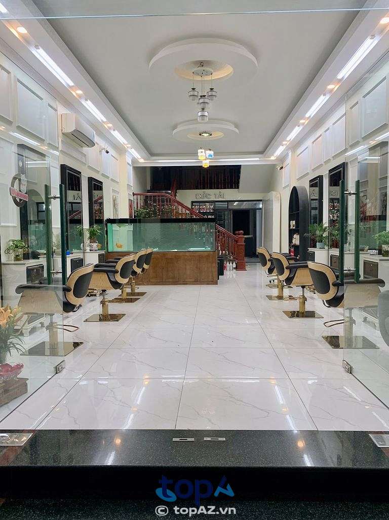 Đức Tài Hair Salon, Salon tóc tại TP. Hưng Yên