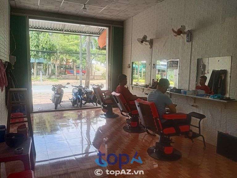 Pon Barber Shop TP Vị Thanh