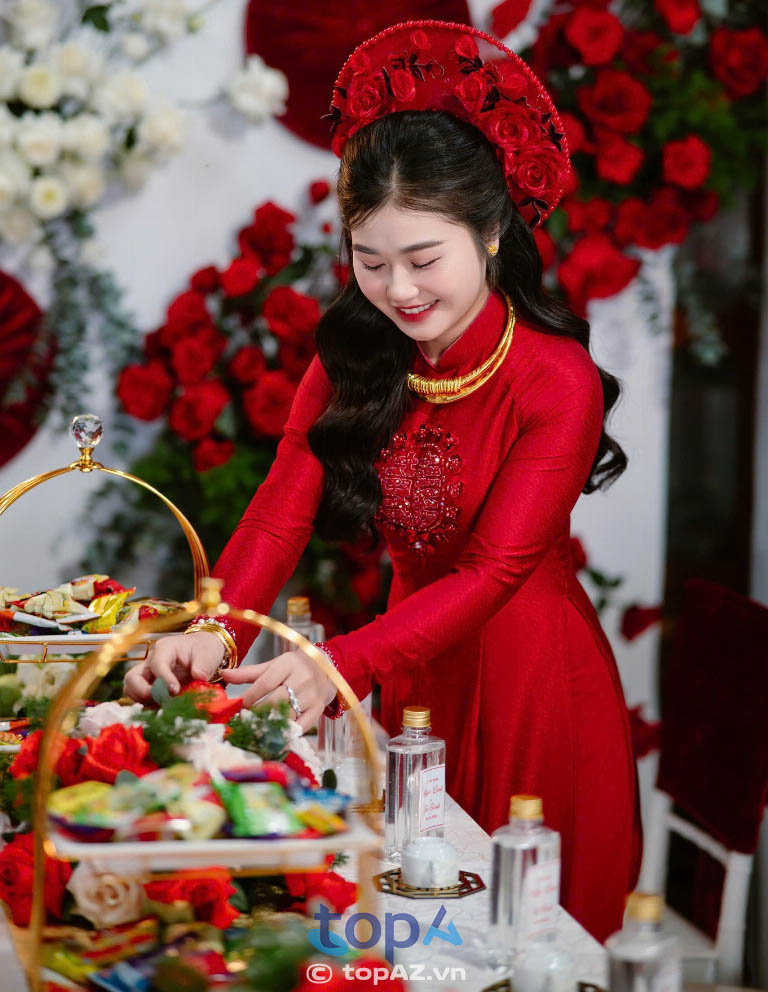 Hạnh Phạm Luxury Bridal cửa hàng cho thuê áo dài cưới hỏi tại TP. Đồng Xoài đẹp nhất