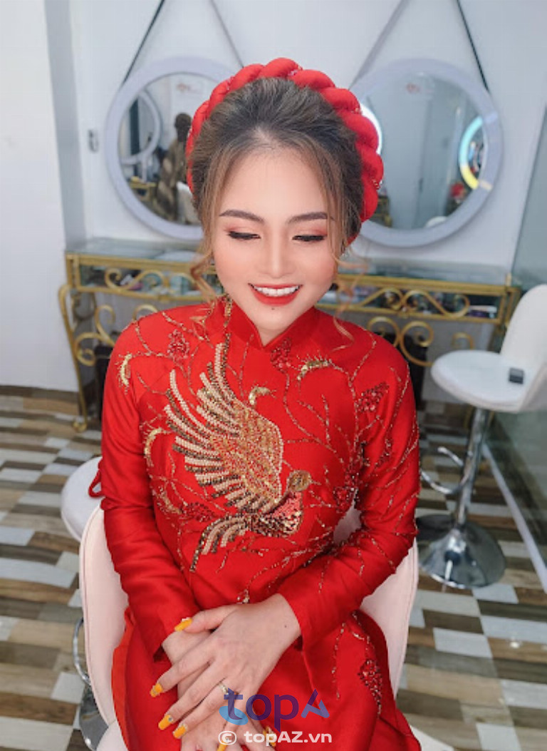 Love Studio cửa hàng cho thuê áo dài cưới hỏi đẹp tại Quy Nhơn