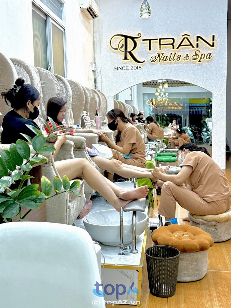 Spa chà gót chân tại Quận 7 