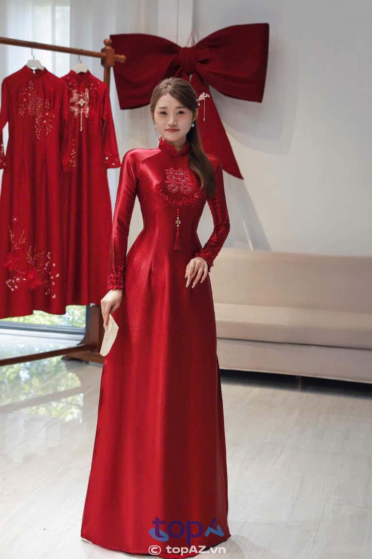 Cửa hàng cho thuê áo dài cưới hỏi tại Gold Wedding TP. Phú Quốc