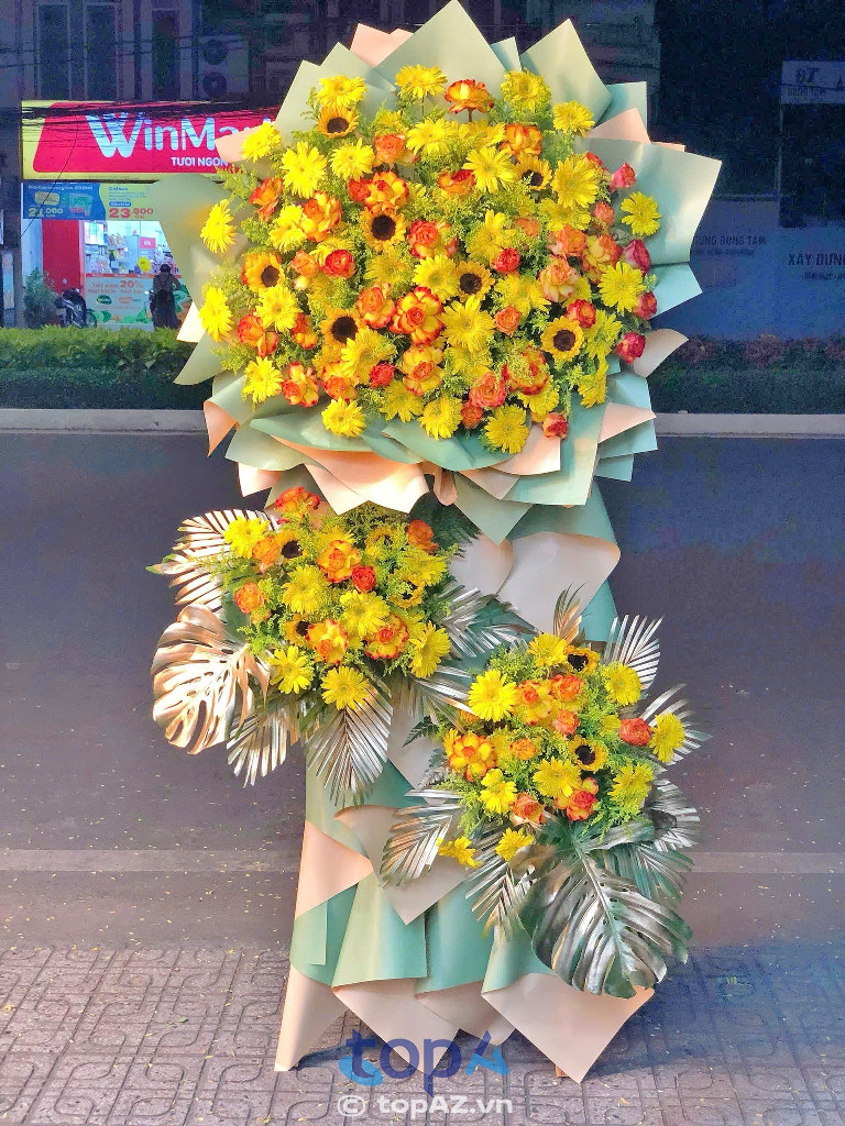 Hoa khai trương FLoLi quy nhơn