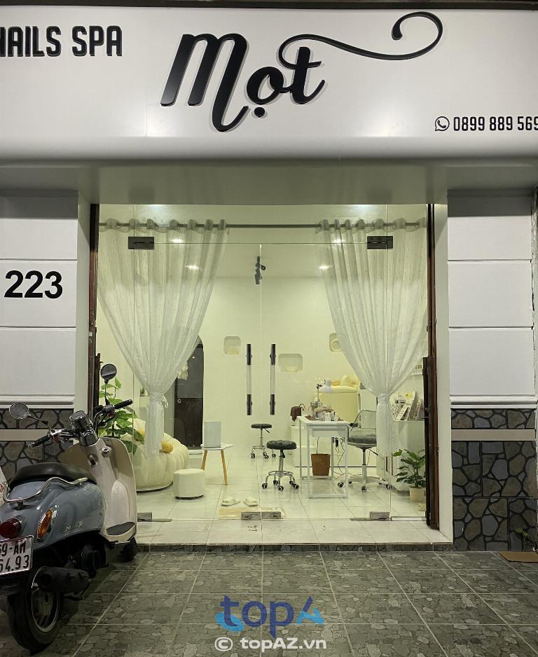 Mọt Nail - 223 Trương Phùng Xuân, Cà Mau