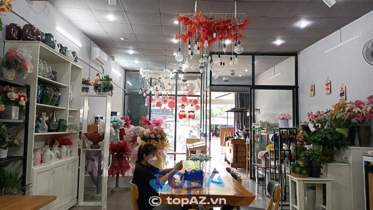 Queen Flowers – 48 Nguyễn Hội