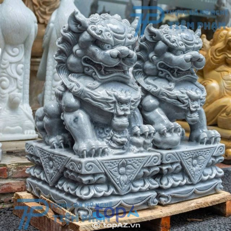 Tiệm Phạm chế tác tượng Kỳ Lân đá uy tín
