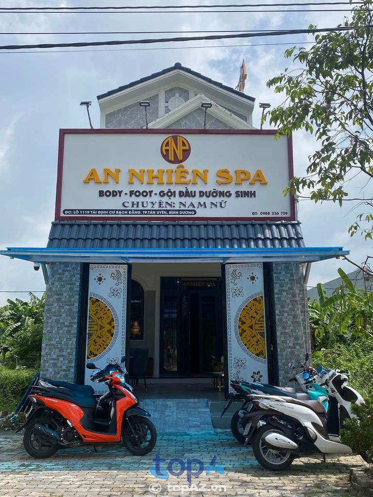 An Nhiên Spa cung cấp dịch vụ gội đầu dưỡng sinh kết hợp massage chuyên nghiệp, giúp cải thiện tuần hoàn máu và giảm căng thẳng hiệu quả.