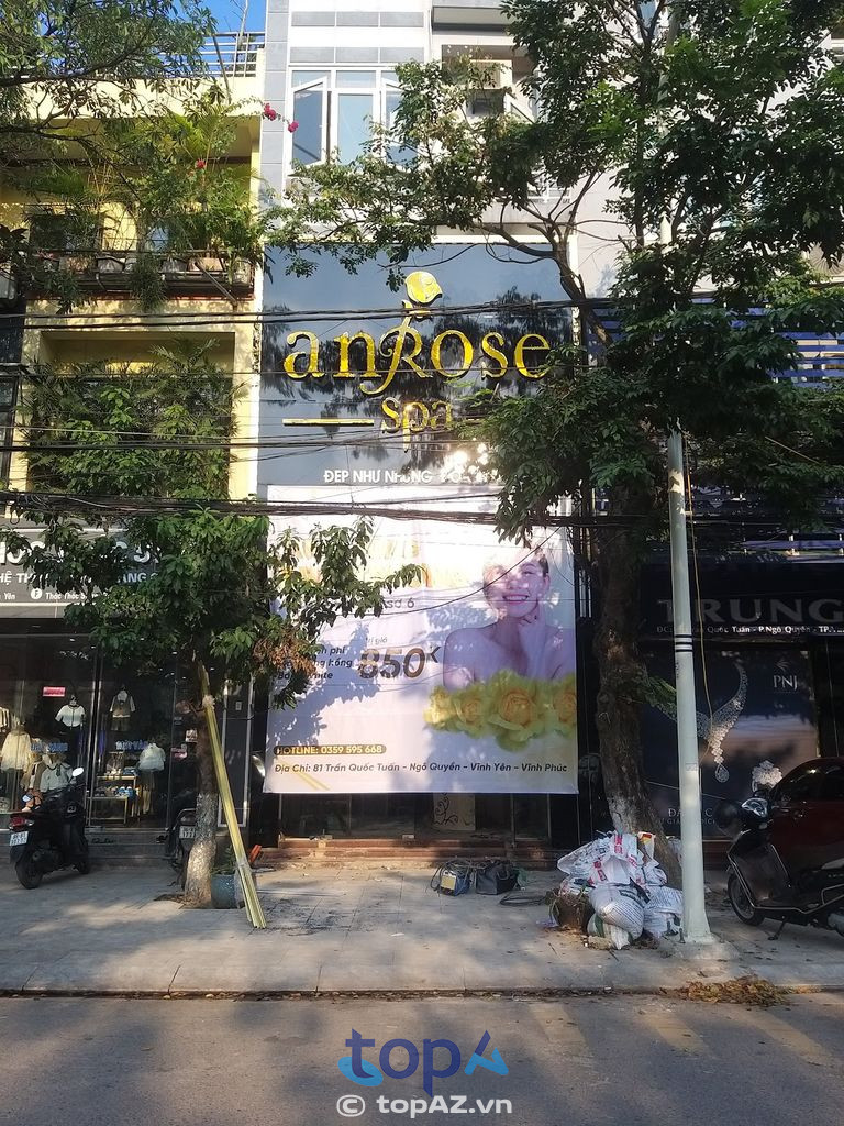Anrose Spa Vĩnh Yên cung cấp dịch vụ gội đầu dưỡng sinh kết hợp với các liệu pháp thư giãn, làm mới tinh thần