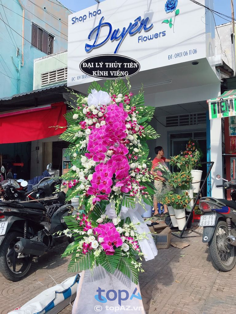 làm hoa chia buồn ở TP Sóc Trăng uy tín