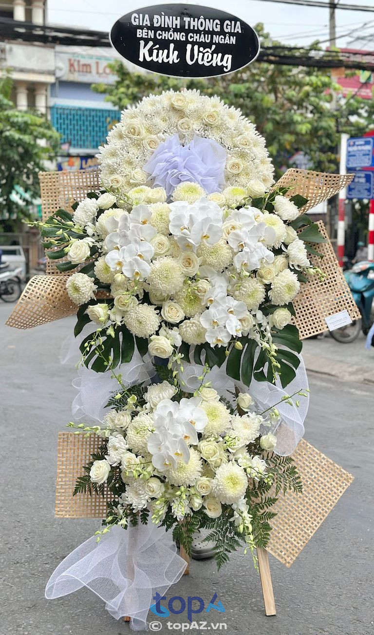 Happi flower - Tiệm hoa tươi Mỹ Tho cung cấp dịch vụ giao hoa nhanh chóng, thiết kế đẹp mắt phù hợp với mọi yêu cầu
