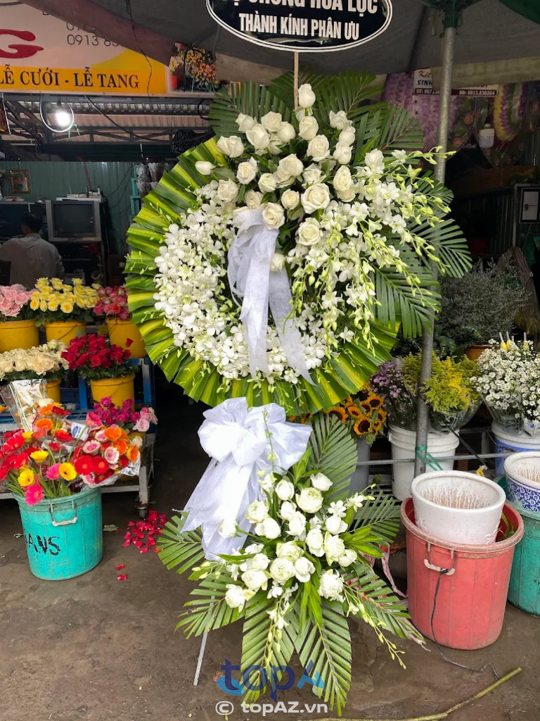 Cửa hàng Út Sang làm hoa viếng chia buồn ở Sa Đéc