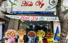 Hoa viếng đám tang ở Quảng Ngãi