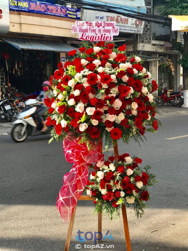 Sản phẩm hoa của Tường Vy được đánh giá tốt về mặt thẩm mỹ và chất lượng